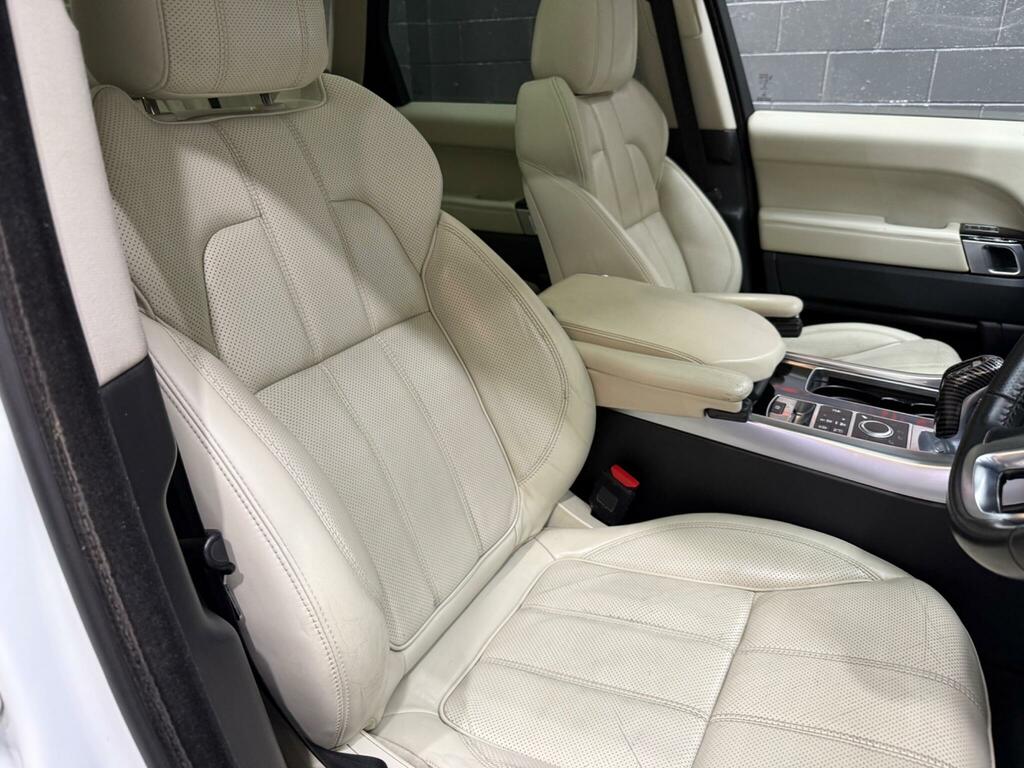Land Rover Range Rover Sport Black #41