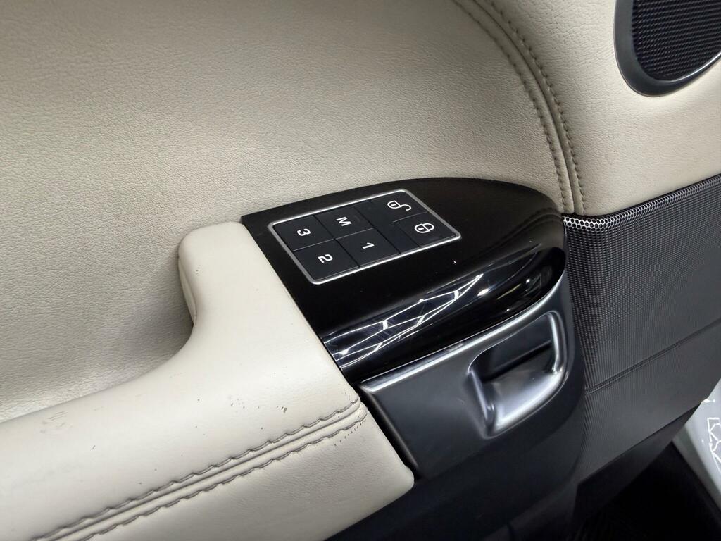 Land Rover Range Rover Sport Black #27