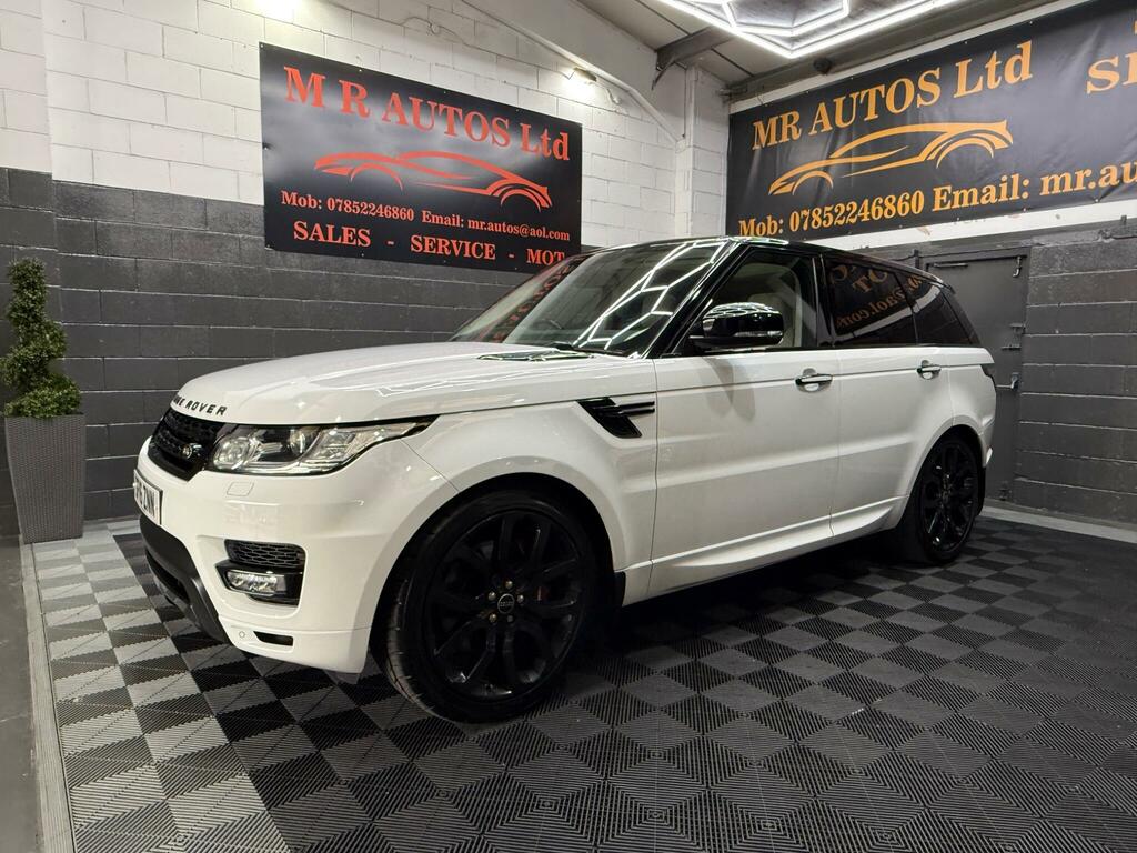 Land Rover Range Rover Sport Black #4