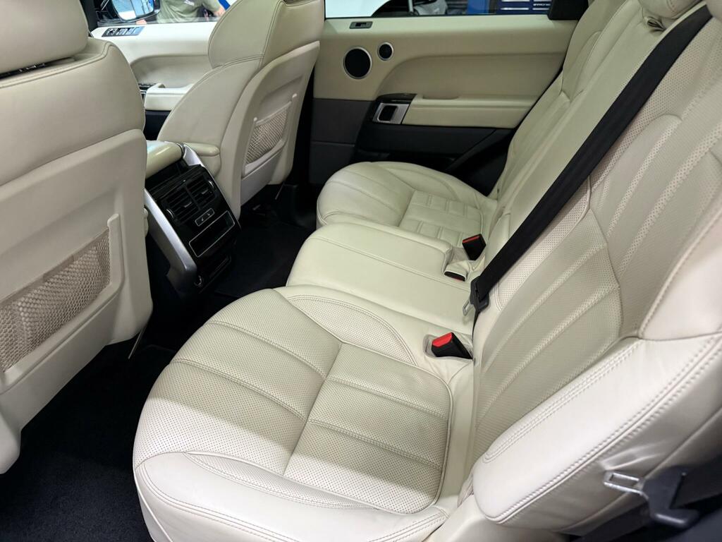 Land Rover Range Rover Sport Black #31
