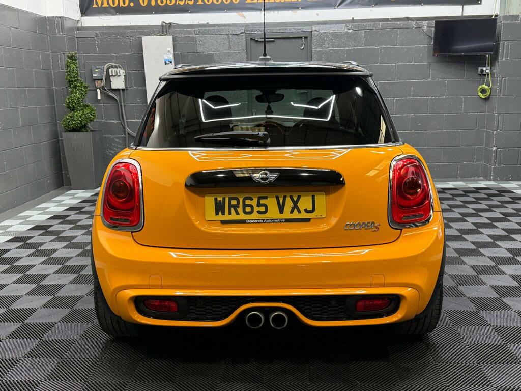 Mini Hatch 1.5 Hatchback Euro 6 Ss 136 Green #39