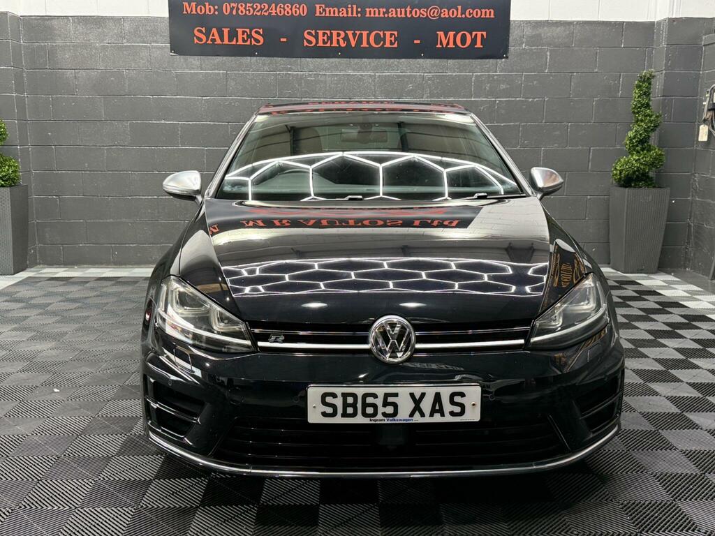 Volkswagen Golf R Black #4