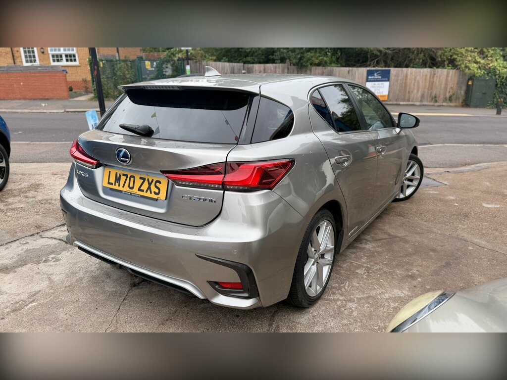 Lexus CT 1.8 200H Hatchback Hybrid E-cvt Euro 6 Silver