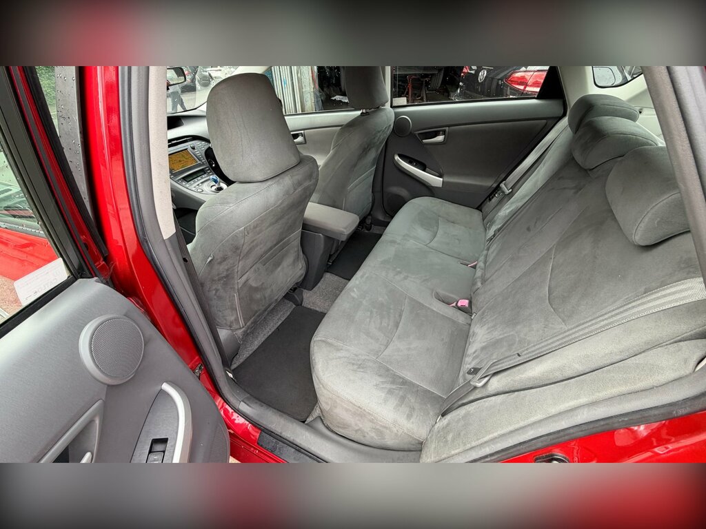 Toyota Prius Hatchback #20