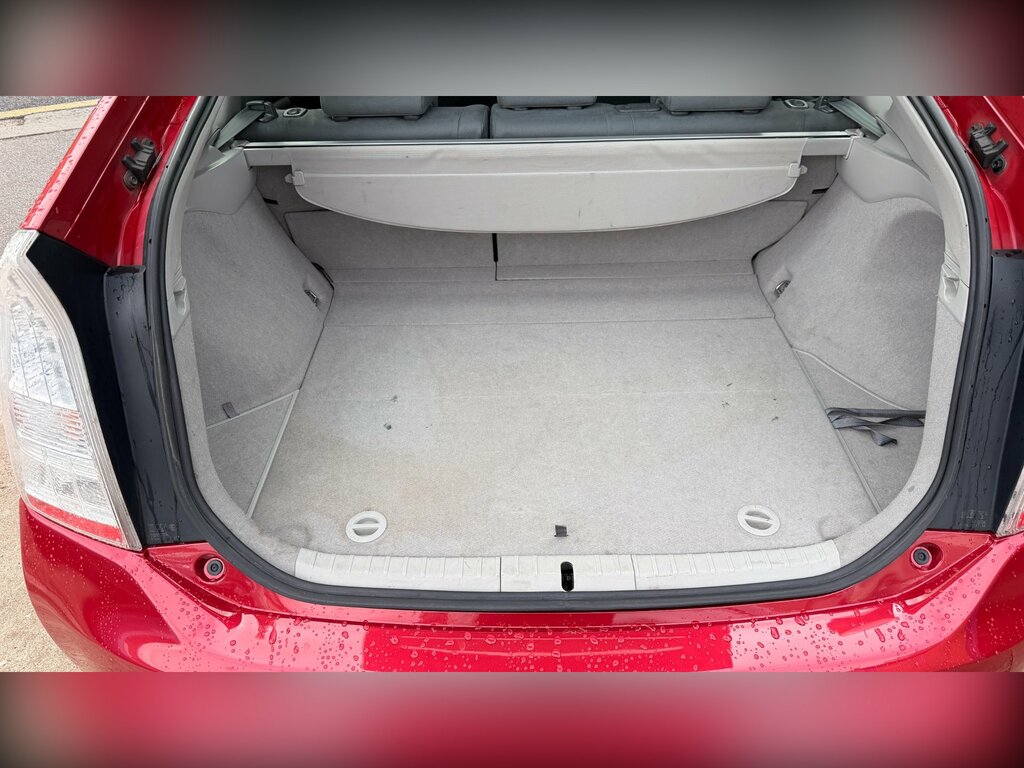 Toyota Prius Hatchback #23