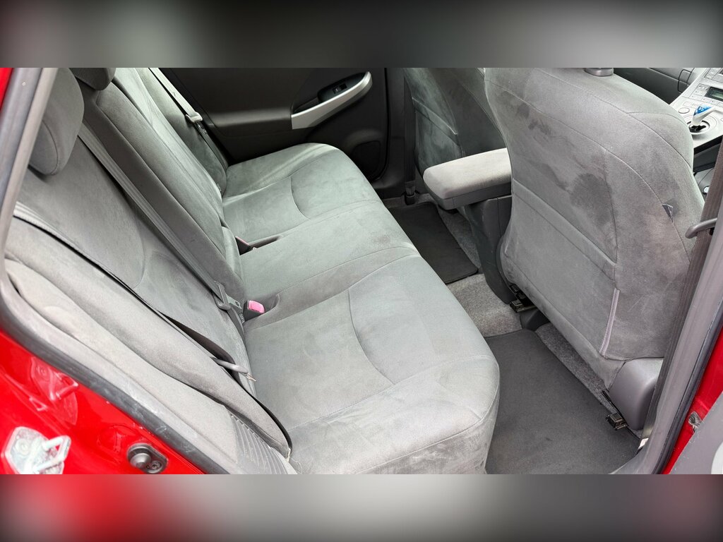 Toyota Prius Hatchback #18