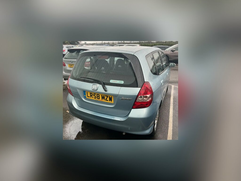 Honda Jazz 1.4 I-dsi Se Hatchback Cvt-7 139 Gkm, Blue #2