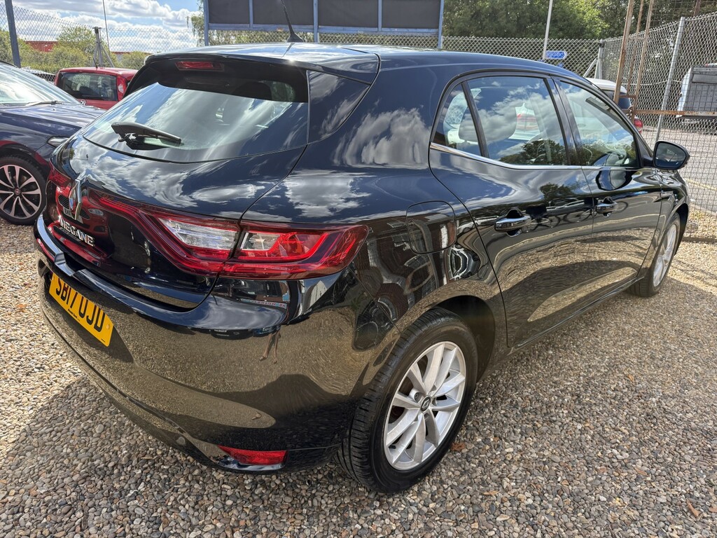 Renault Megane 1.5 Dynamique Nav Dci 110 2017 Black #5