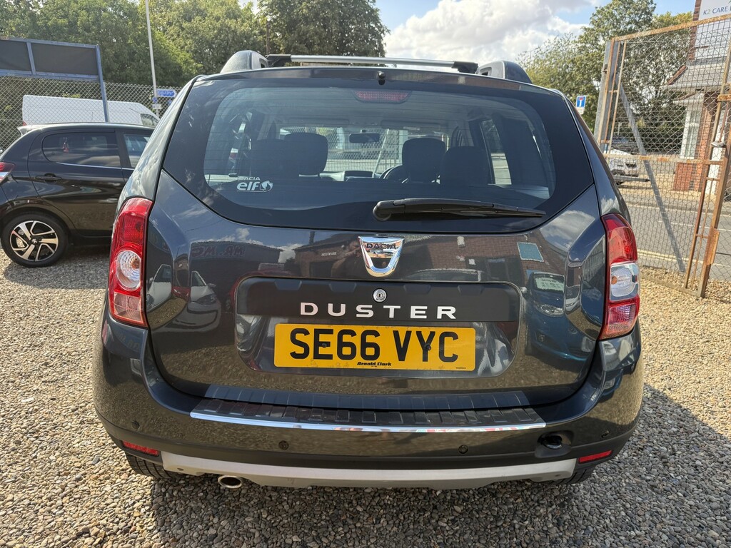 Dacia Duster 1.5 Laureate Dci 110 4X2 2017 Grey #3