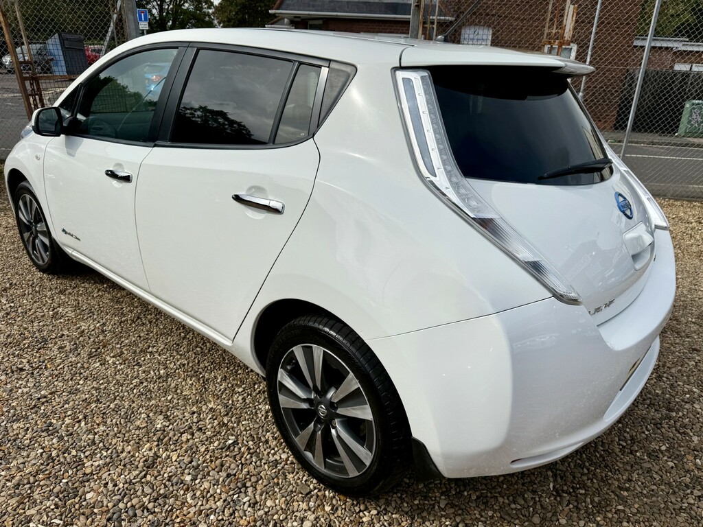 Nissan Leaf 24Kwh Tekna 2016 White #5