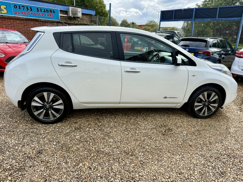 Nissan Leaf 24Kwh Tekna 2016 White #3