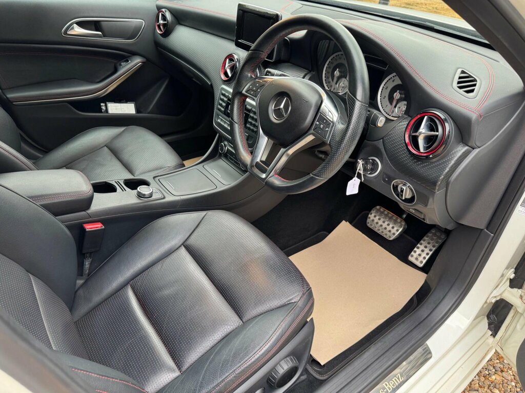 Mercedes-Benz A Class 2.0 A250 Blueefficiency Engineered By Amg 7G-dct E #2