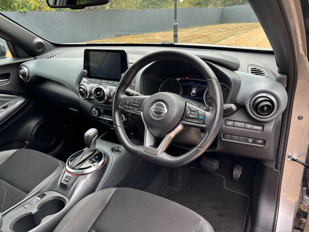 Nissan Juke 1.0 Dig-t Tekna Dct Euro 6 Ss Silver #2