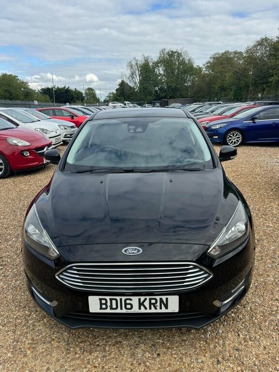 Ford Focus 1.5 Tdci Titanium Hatchback Euro Grey #2