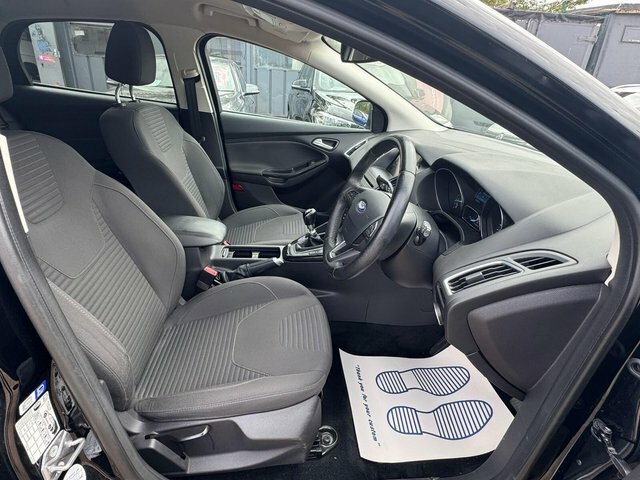 Ford Focus 1.5 Tdci Titanium Hatchback Euro Grey #13