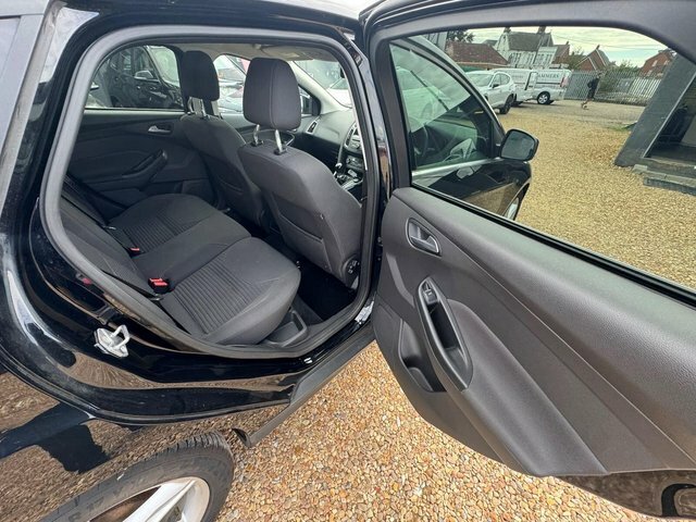 Ford Focus 1.5 Tdci Titanium Hatchback Euro Grey #15
