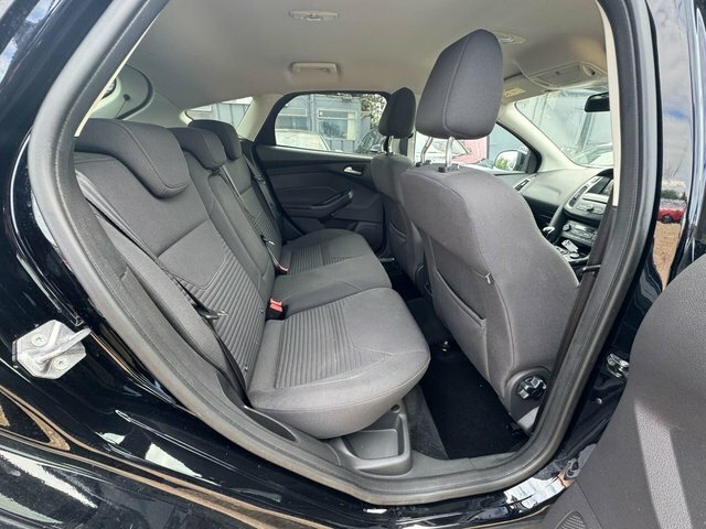 Ford Focus 1.5 Tdci Titanium Hatchback Euro Grey #14