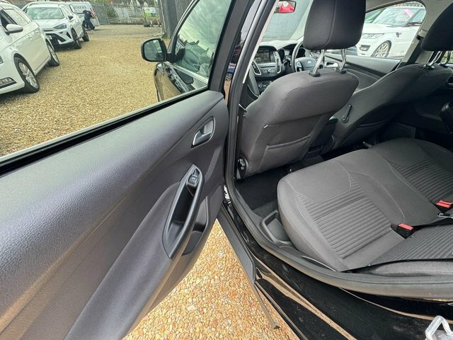 Ford Focus 1.5 Tdci Titanium Hatchback Euro Grey #23