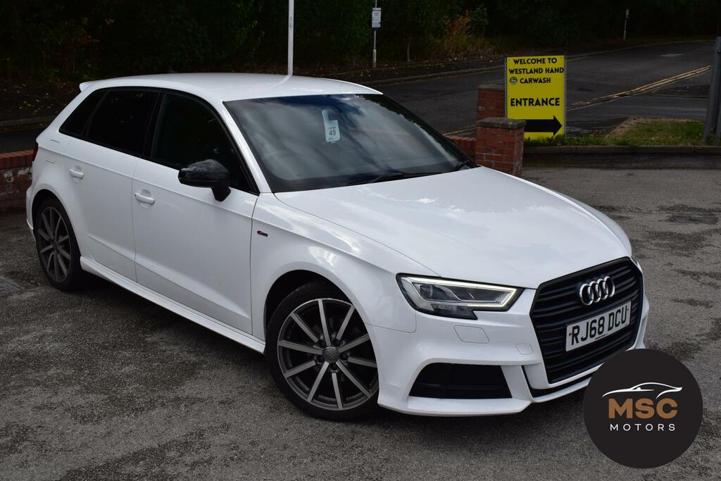 Audi A3 1.0 Tfsi 30 Black Edition Sportback Man White