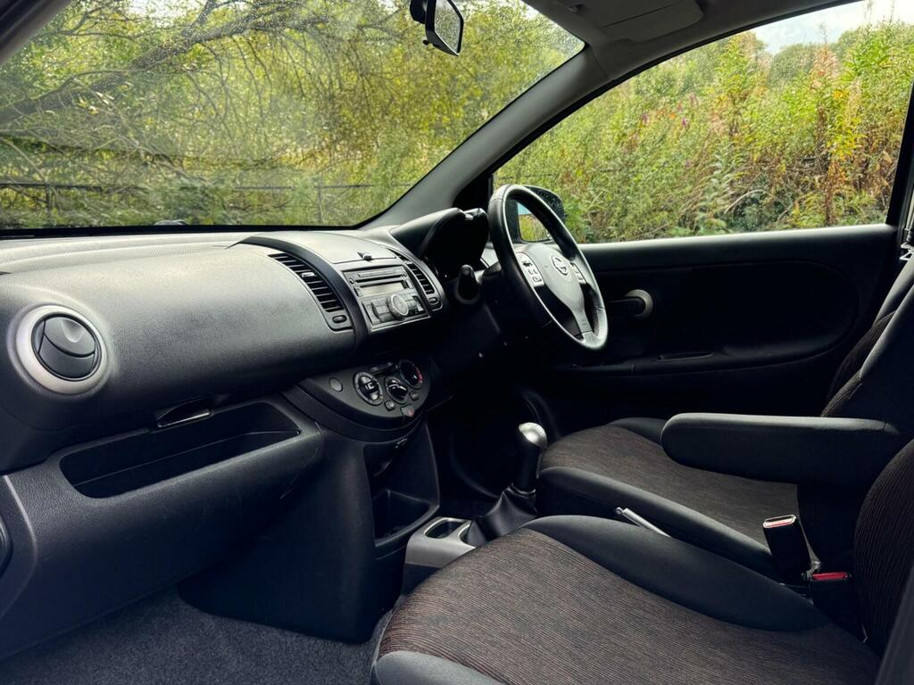 Nissan Note 1.4 16V Acenta Euro 4 Silver #3