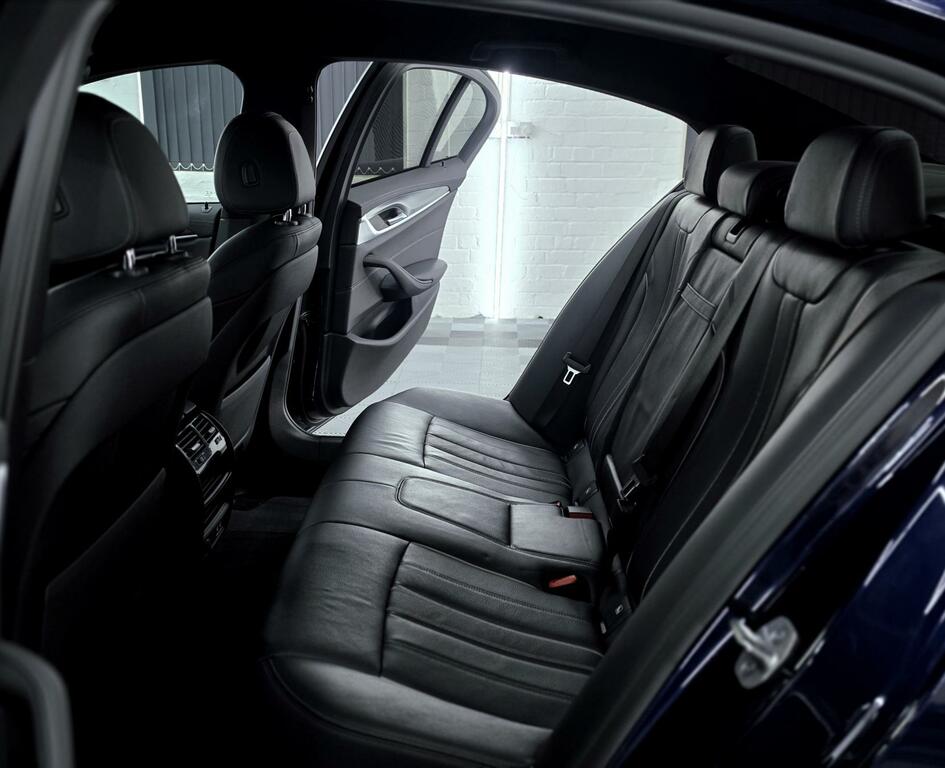 BMW 5 Series 3L Se Blue #50