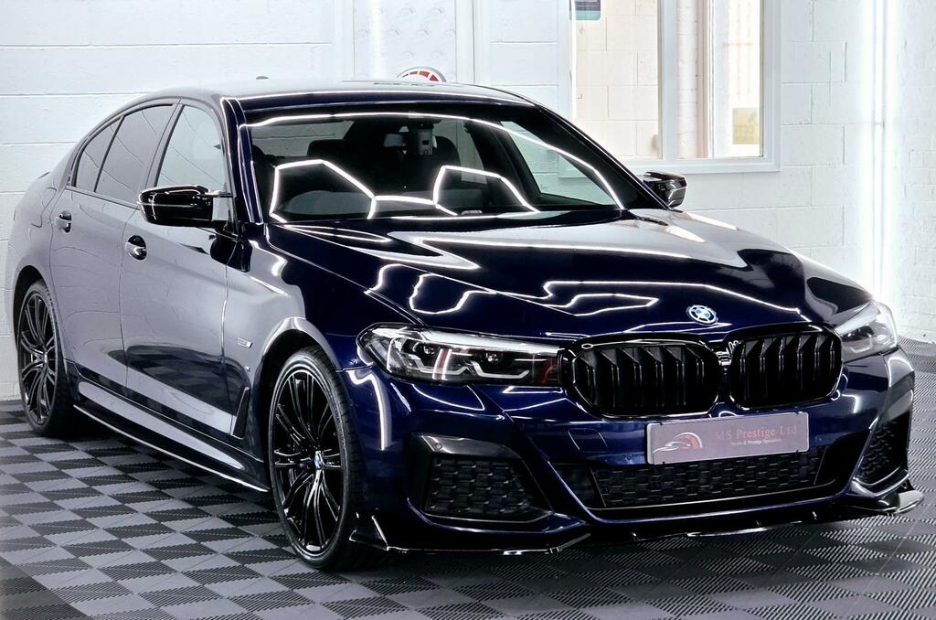 BMW 5 Series M Sport Blue #4