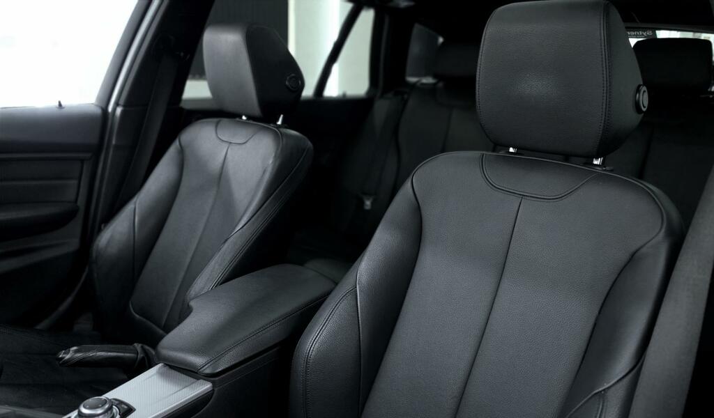 BMW 3 Series 320D M Sport Blue #52