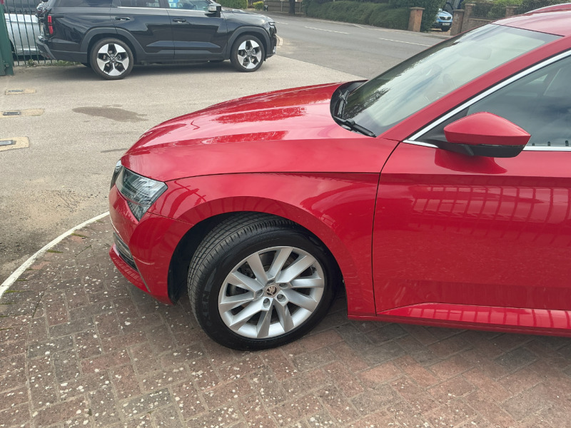 Skoda Superb 1.4 Tsi Iv Se Technology Dsg Red #3