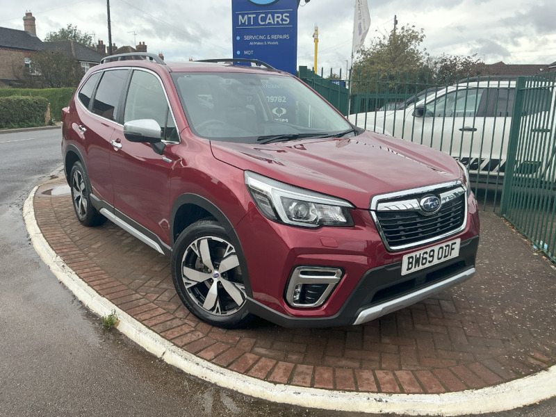 Subaru Forester 2.0I E-boxer Xe Premium Lineartronic Red