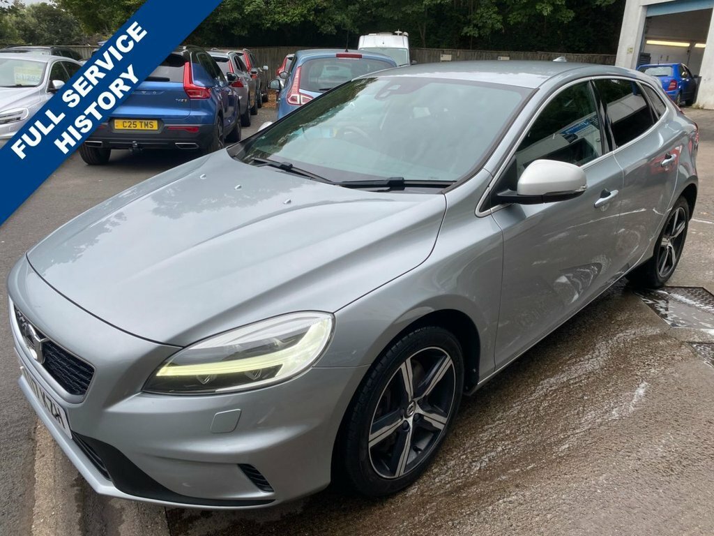 Volvo V40 2017 2.0 D3 R-design Nav Plus Hatchback Silver