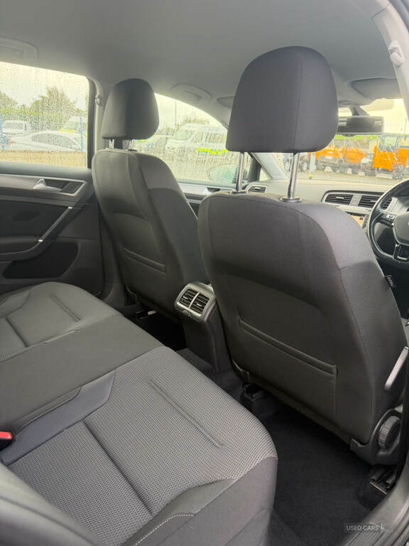 Volkswagen Golf 1.6 Tdi 110 Match Edition GD16KKA Black #6