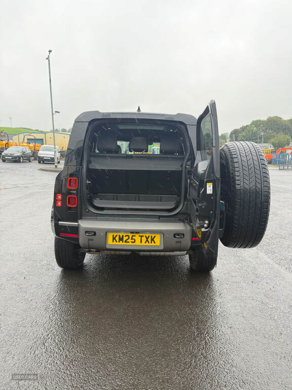 Land Rover Defender 90 3.0 D250 X-dynamic Hse 90 Black #3
