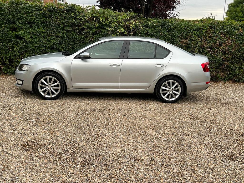 Skoda Octavia #12