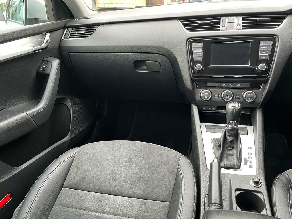 Skoda Octavia #19