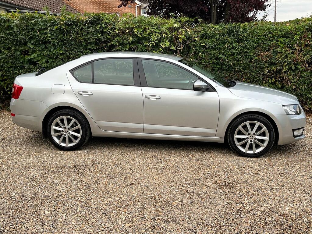 Skoda Octavia #7