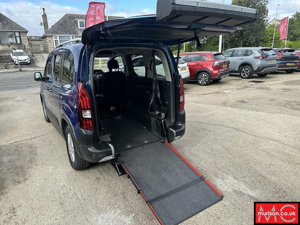 Peugeot Rifter Mpv Blue