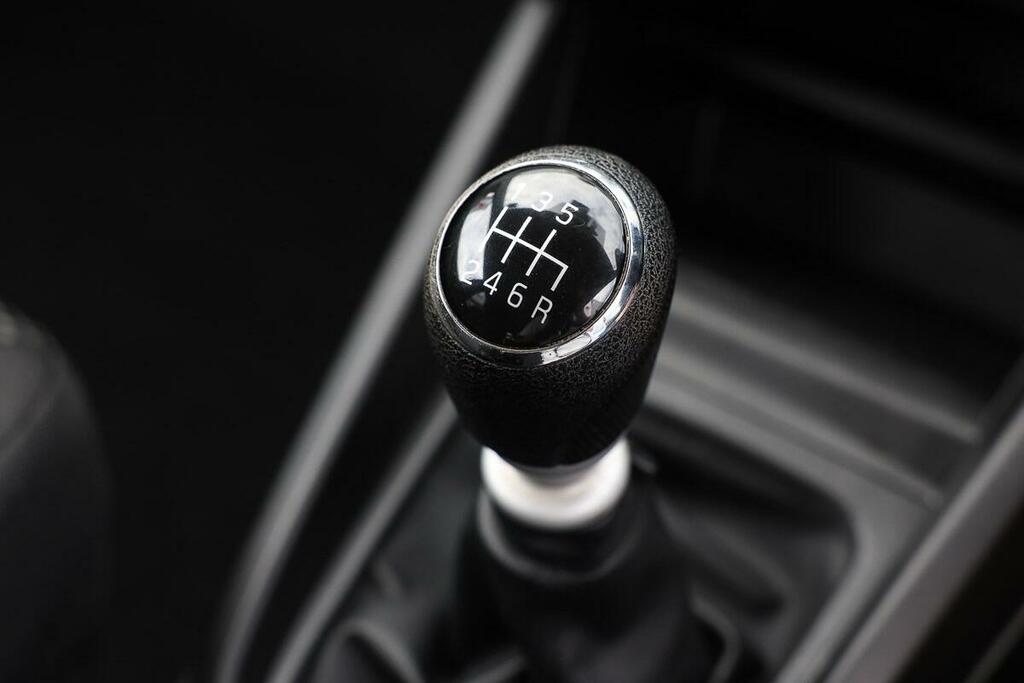Suzuki Vitara Sz-t Grey #10
