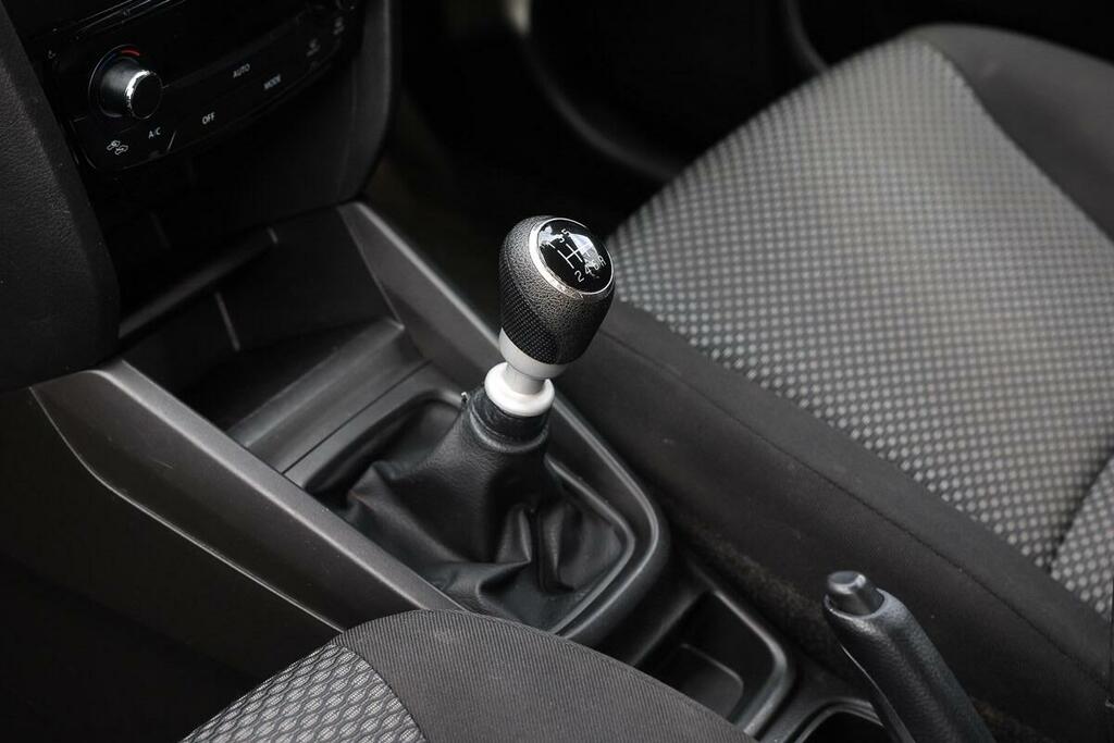 Suzuki Vitara Sz-t Grey #9