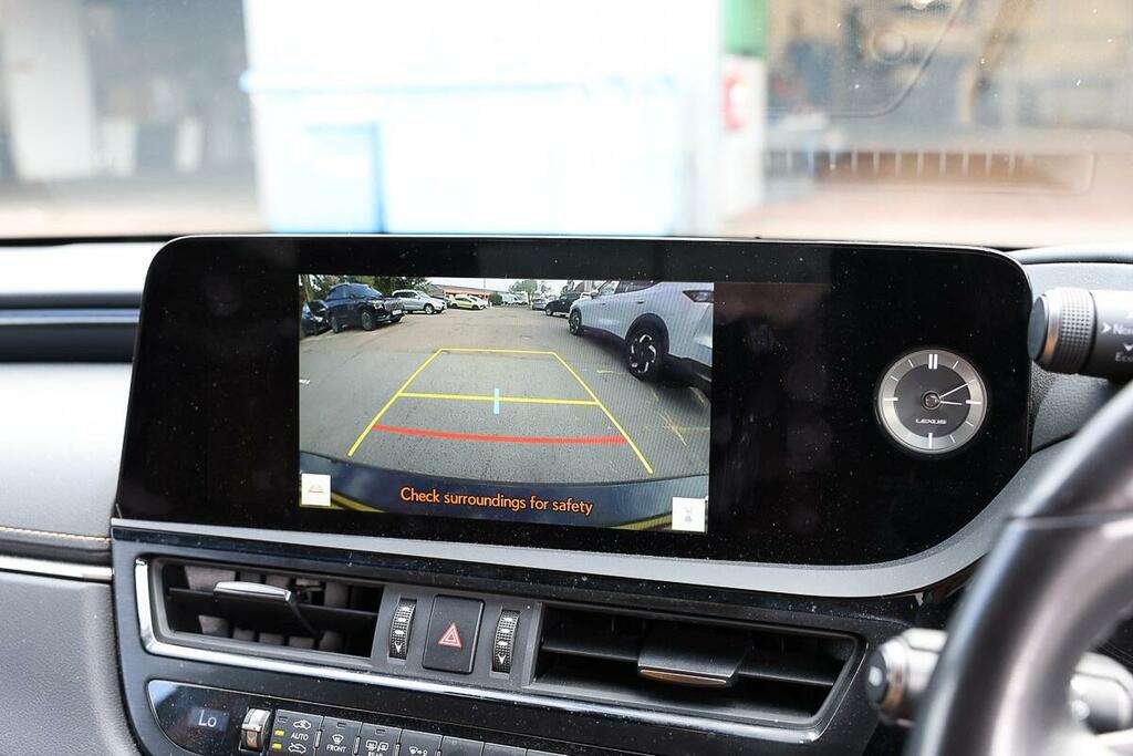 Lexus ES 300H 2.5 Cvt Black #15