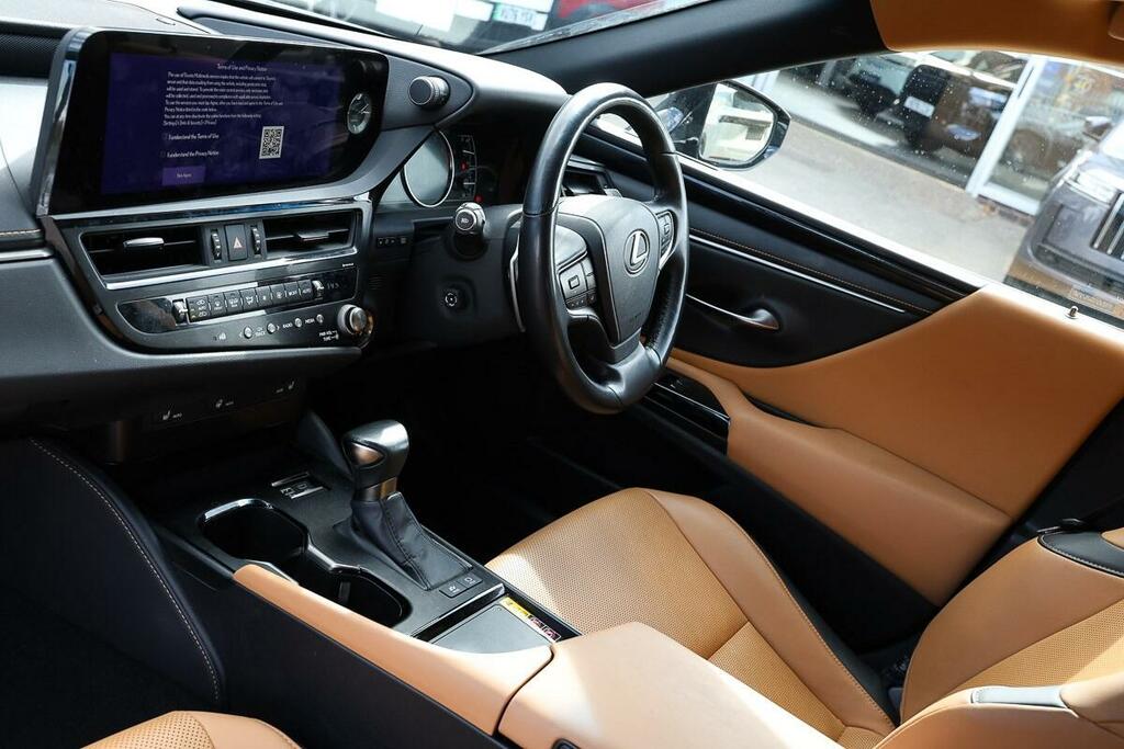 Lexus ES 300H 2.5 Cvt Black #8