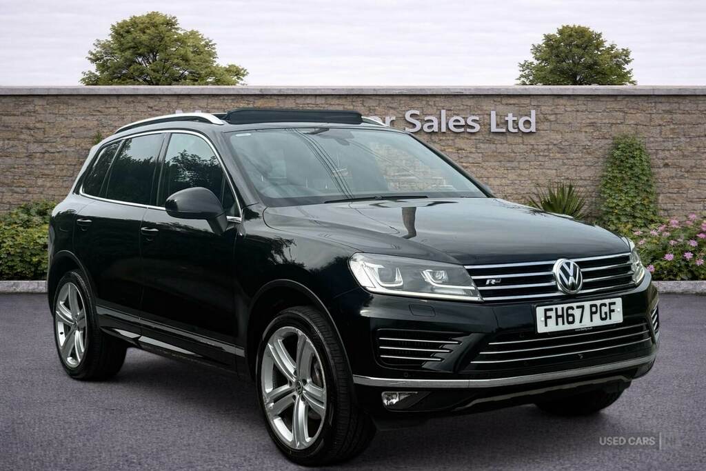 Volkswagen Touareg 3.0 V6 Tdi Bmt 262 R-line Plus Tip Black #2