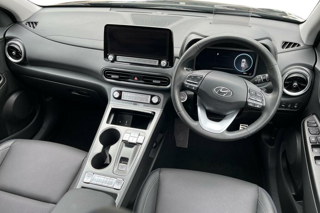 Hyundai Kona 64Kwh Ultimate 10.5Kw Charger Black #6