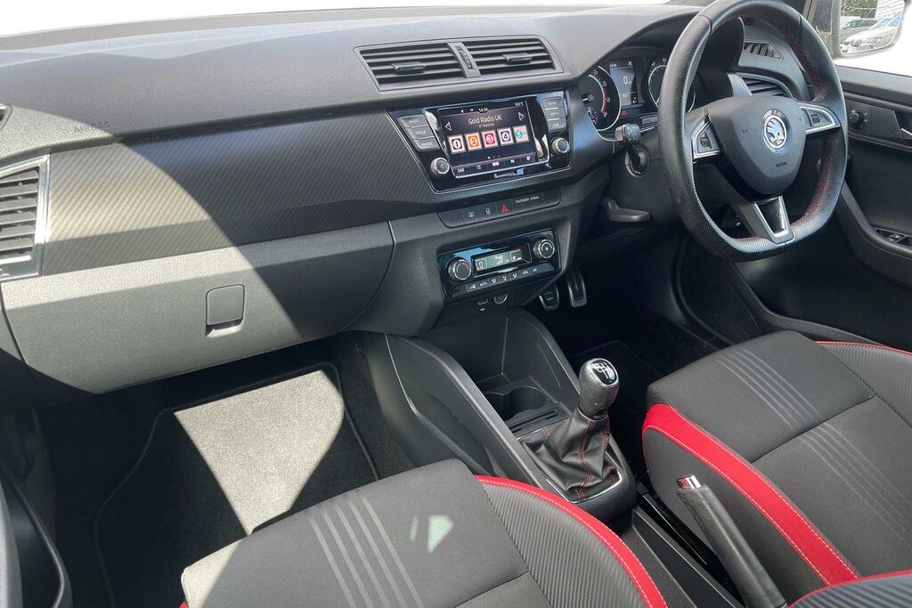 Skoda Fabia 1.0 Tsi Monte Carlo White #2