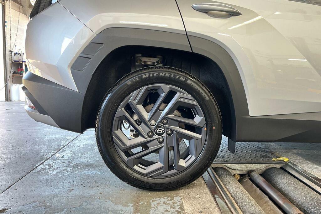 Hyundai Tucson 1.6T Hybrid Black Line Euro 6 Ss Silver #5
