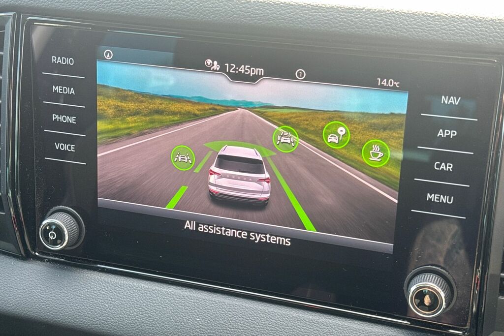 Skoda Karoq Se L Silver #37