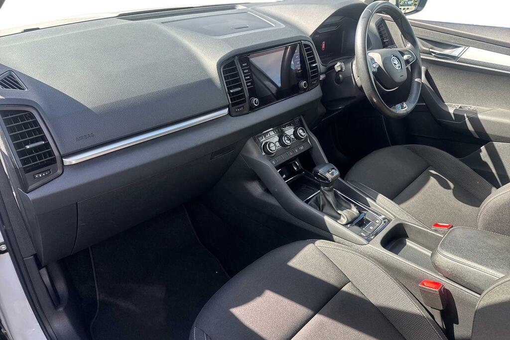 Skoda Karoq 1.5 Tsi Act Se Drive Suv Dsg Euro 6 S White #2