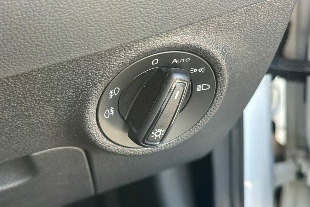 Skoda Karoq Se L Silver #31