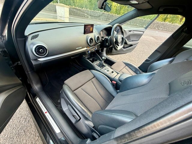 Audi A3 1.0 Tfsi S Line Black Edition  #9