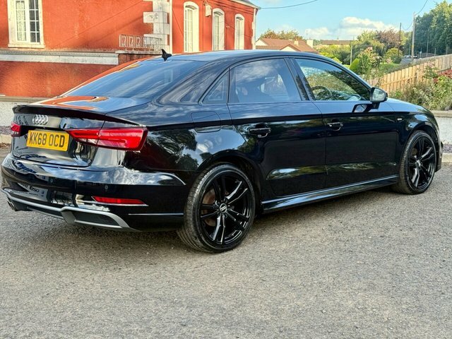 Audi A3 1.0 Tfsi S Line Black Edition  #3