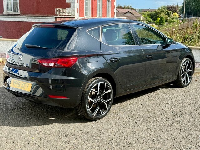 Seat Leon 2019 1.6 Tdi Se Dynamic Hatchback Manua Black #3